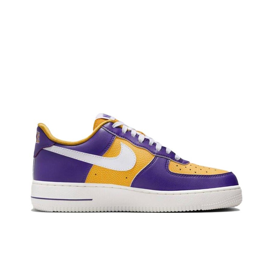 حذاء نايك إير فورس 1 للنساء من - مراجعة Nike Shoes Air Force 1 وسعره