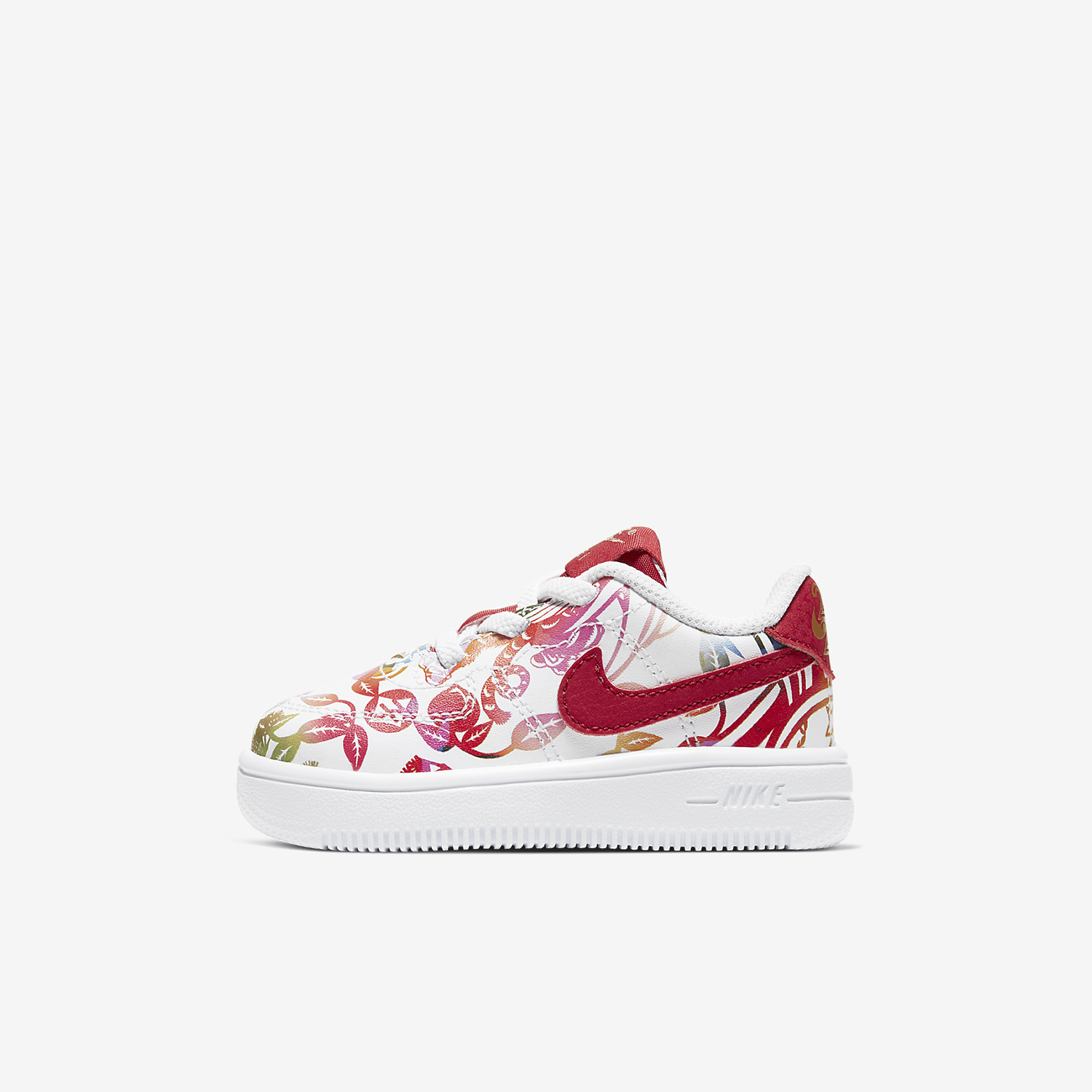 حذاء Nike الأصلي للموسم الجديد - مراجعة Nike Shoes Air Force 1 وسعره