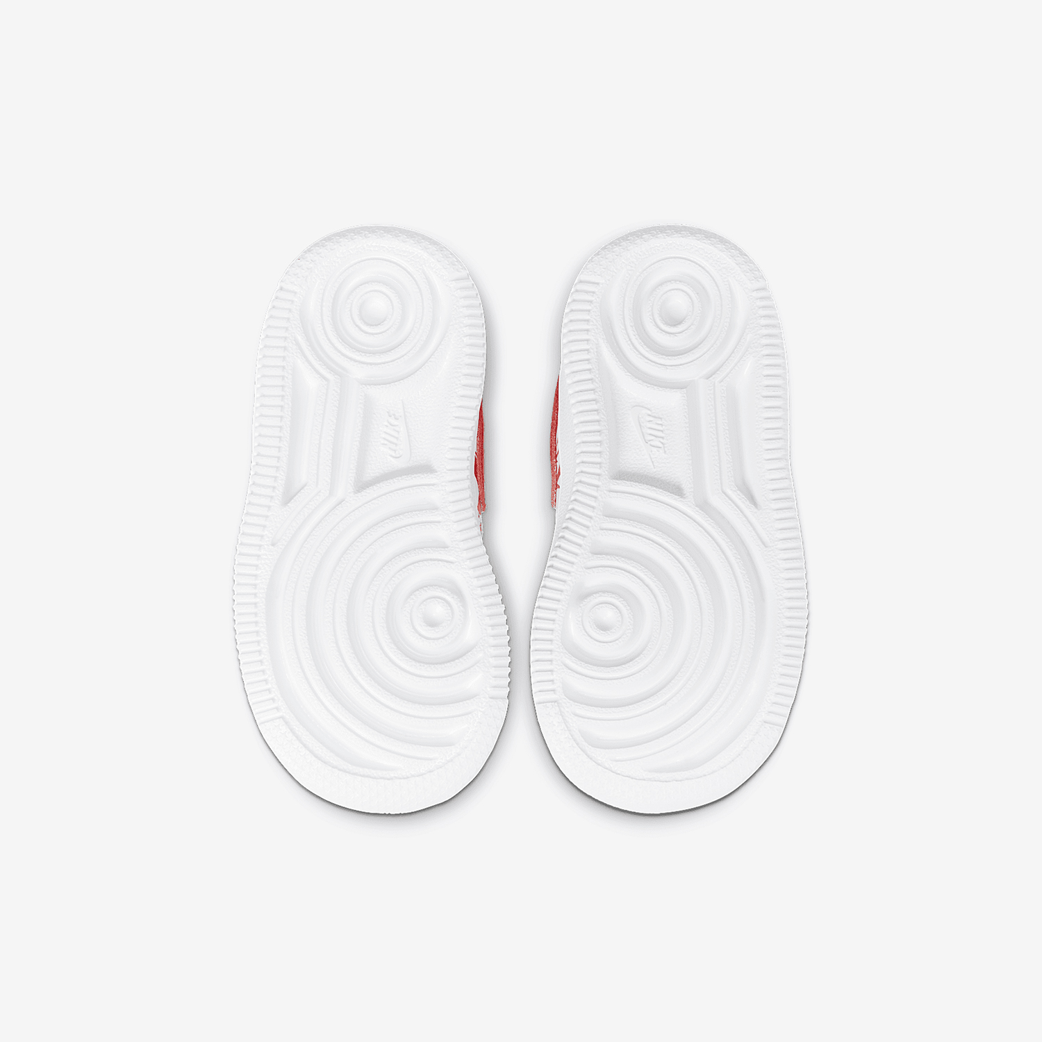 حذاء Nike الأصلي للموسم الجديد - مراجعة Nike Shoes Air Force 1 وسعره