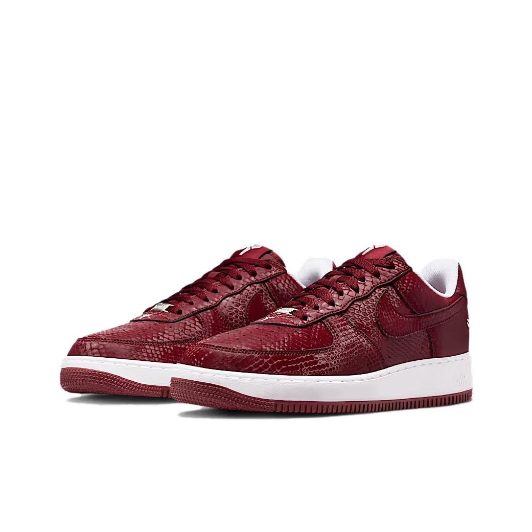 حذاء نايك × كوبي براينت إير فو - مراجعة Nike Shoes Air Force 1 وسعره